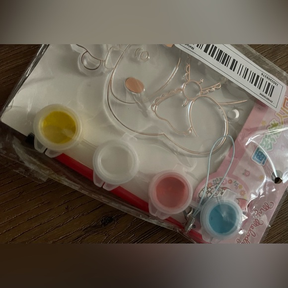 MY Melody-NWT Paint DIY Acrylic Ornament - Picture 5 of 8